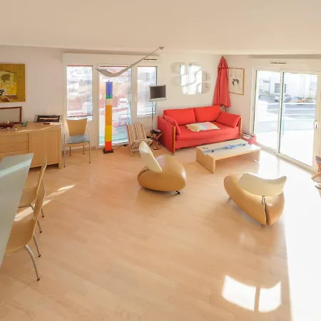 Appartement Duplex 4 Pieces, Balcon, 6 Pers, Chatelaillon-plage, Wi-fi - Fr-1-535-38 *