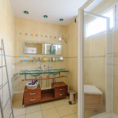 Duplex 4 Pieces, Balcon, 6 Pers, Chatelaillon-plage, Wi-fi - Fr-1-535-38 Appartement Châtelaillon-Plage