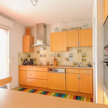 Duplex 4 Pieces, Balcon, 6 Pers, Chatelaillon-plage, Wi-fi - Fr-1-535-38 Apartment *
