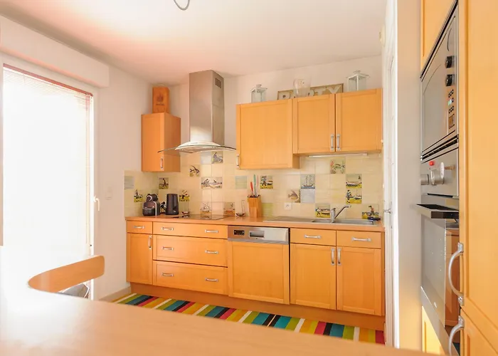 Apartment Duplex 4 Pieces, Balcon, 6 Pers, Chatelaillon-plage, Wi-fi - Fr-1-258-204 *